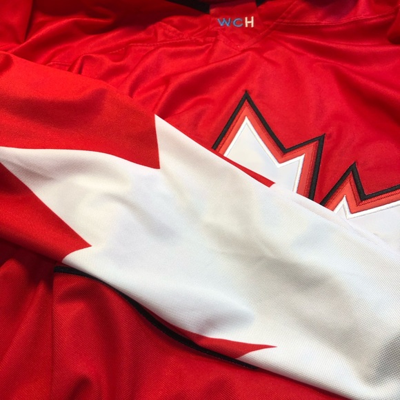 Adidas Authentic Team Canada 2016 World Cup of Hockey Jersey Red XXXL has strap - Picture 6 of 16